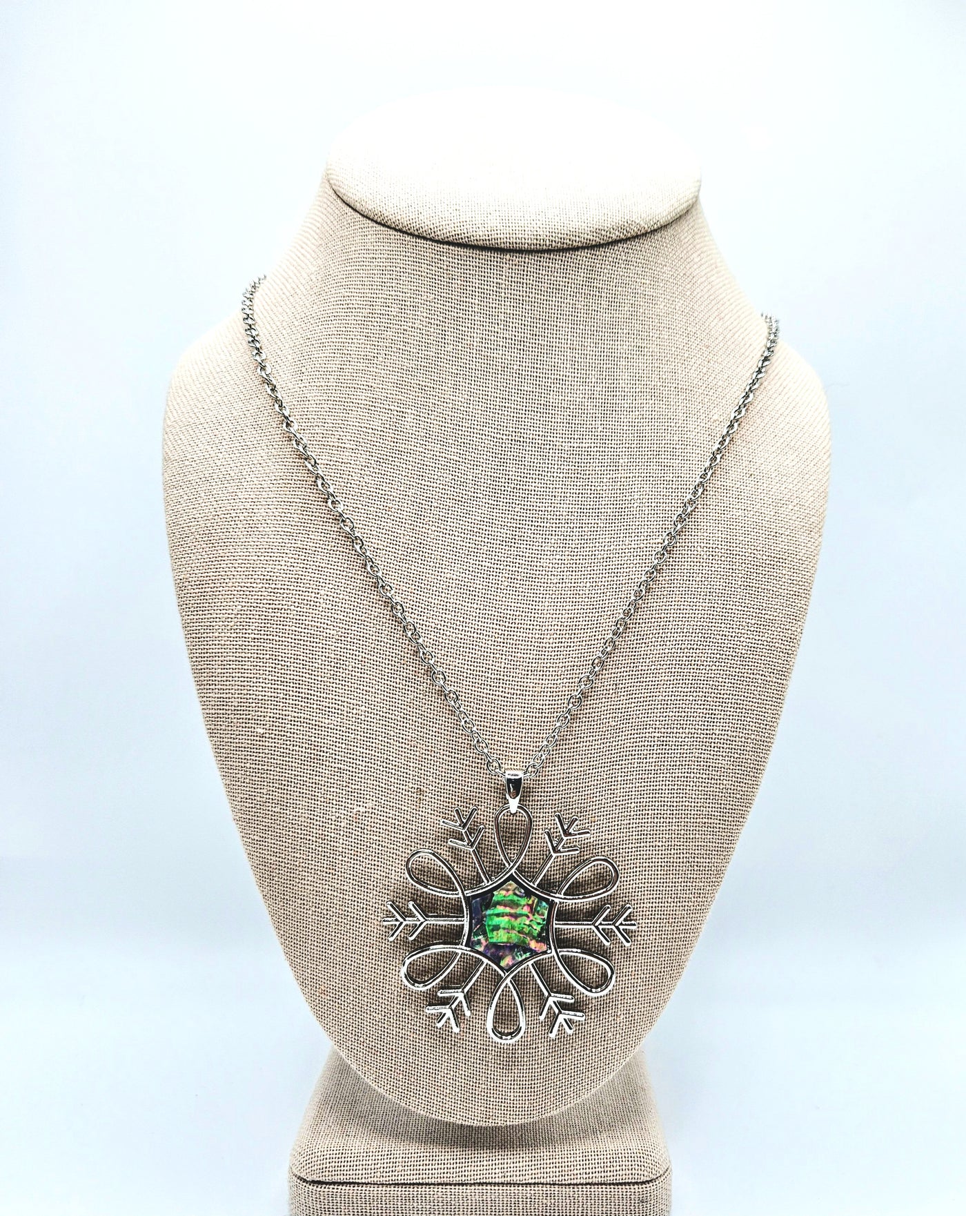 Holiday Jewelry Collection - Necklace / Abalone Snowflake