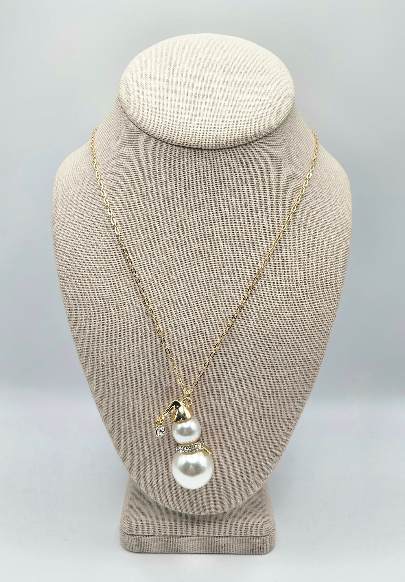 Holiday Jewelry Collection - Necklace / Pearl Snowman Gold